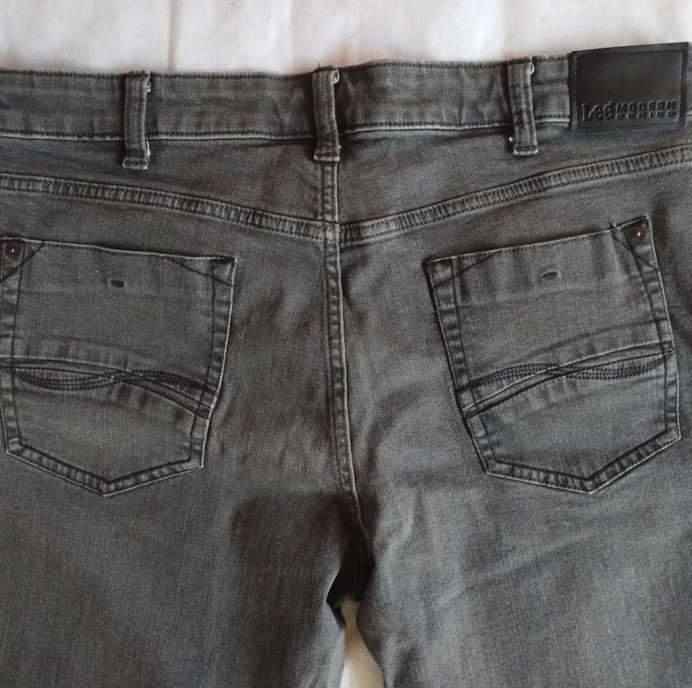 Lee Modern Series L342 Mens Gray Straight Leg Stretch Denim 36x30